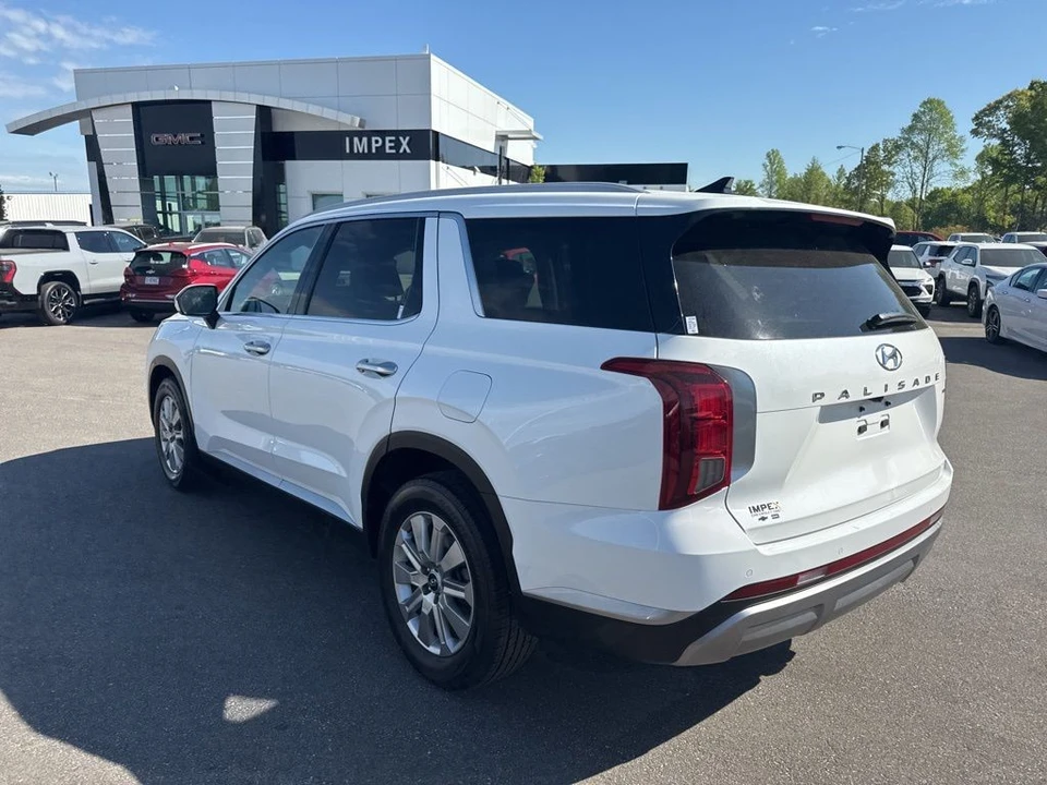 2025 Hyundai Palisade - Image 3 of 21