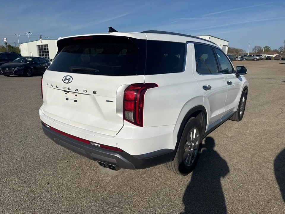 2025 Hyundai Palisade - Image 3 of 7
