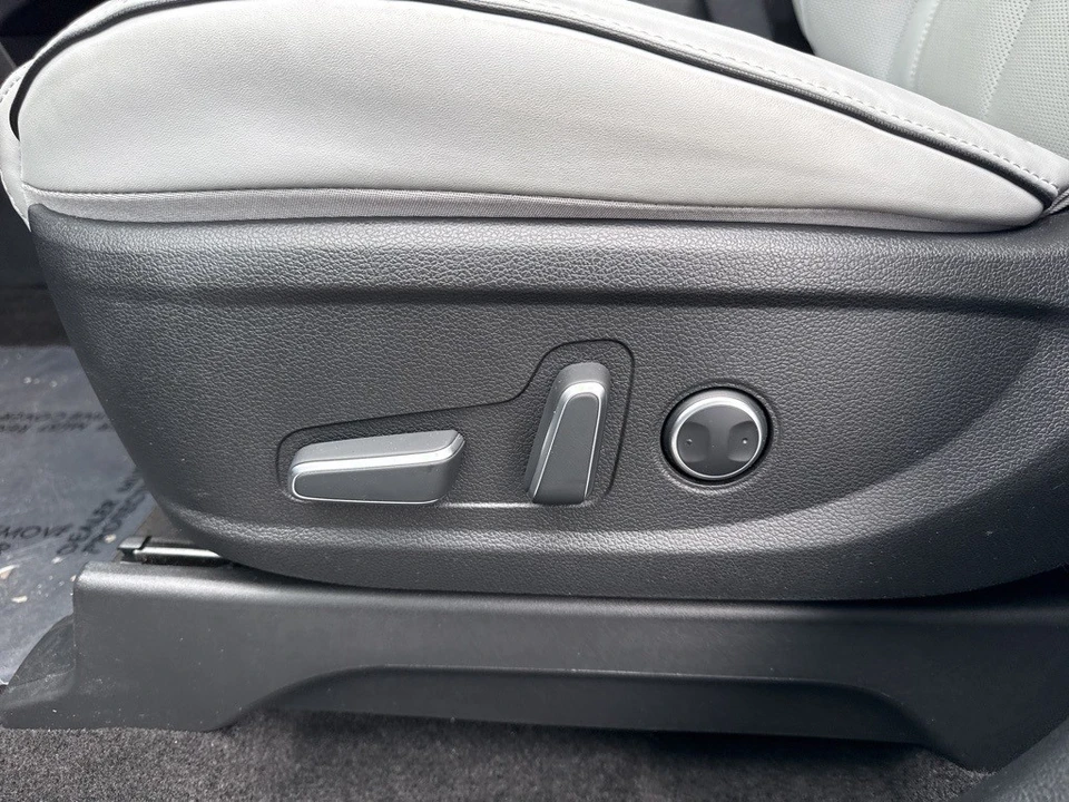 2025 Hyundai Palisade - Image 10 of 12