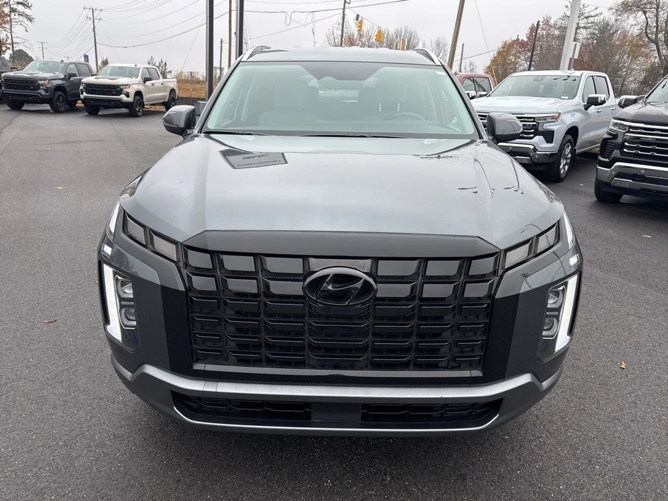 2025 Hyundai Palisade - Image 8 of 12