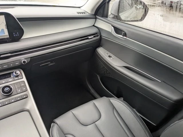 2025 Hyundai Palisade - Image 12 of 21