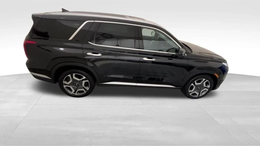 2025 Hyundai Palisade - Image 3 of 12