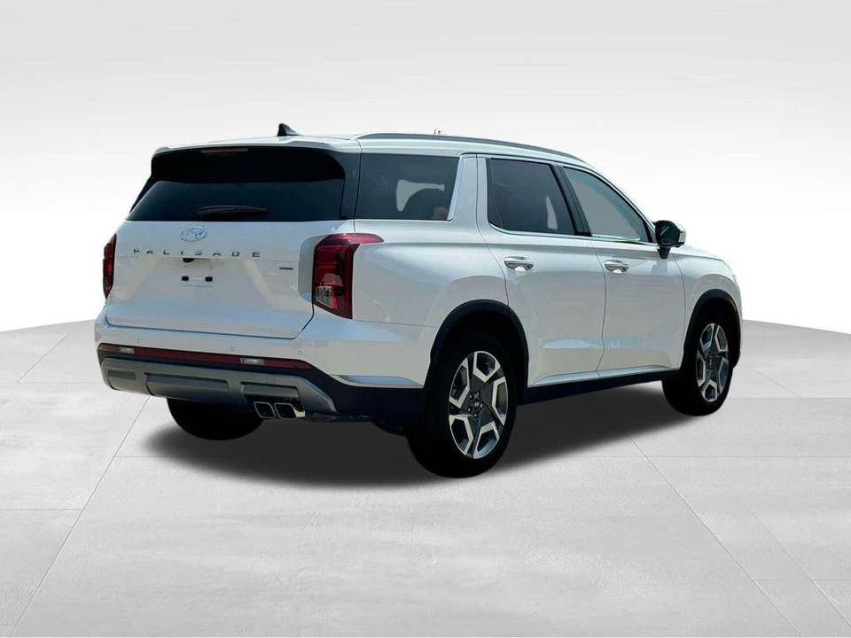2025 Hyundai Palisade - Image 8 of 12