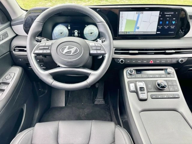 2025 Hyundai Palisade - Image 13 of 21