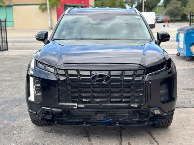 2025 Hyundai Palisade - Image 2 of 21