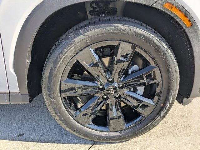 2025 Hyundai Palisade - Image 9 of 21
