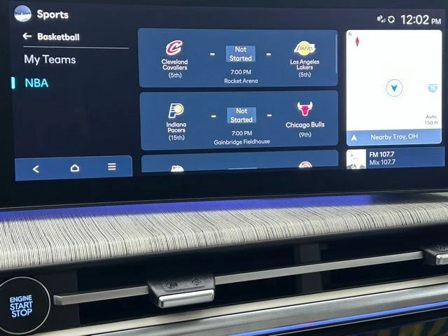 2025 Hyundai Santa Fe - Image 10 of 12