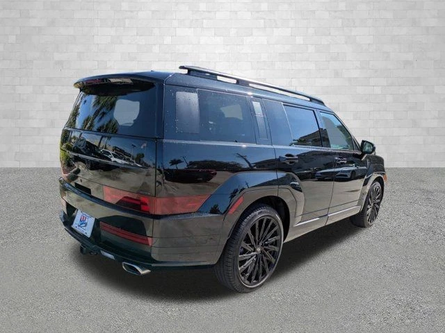 2025 Hyundai Santa Fe - Image 2 of 21