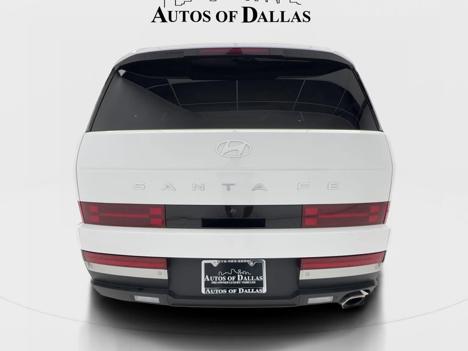2025 Hyundai Santa Fe - Image 10 of 21