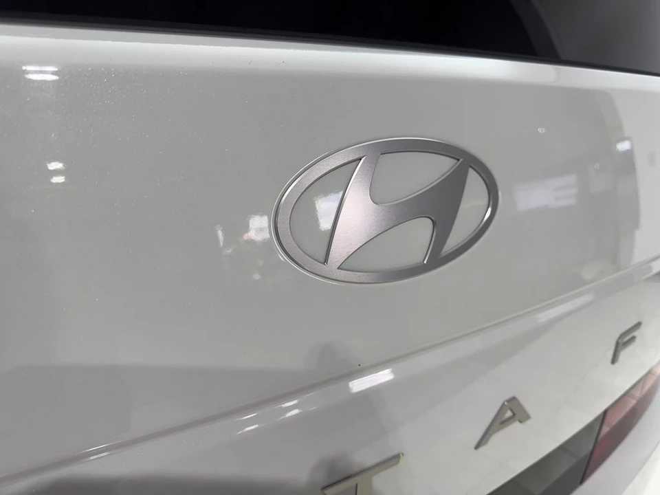 2025 Hyundai Santa Fe - Image 21 of 21
