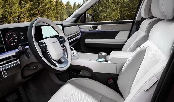 2025 Hyundai Santa Fe - Image 7 of 12