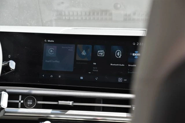 2025 Hyundai Santa Fe - Image 15 of 21