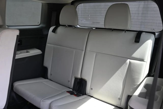 2025 Hyundai Santa Fe - Image 21 of 21