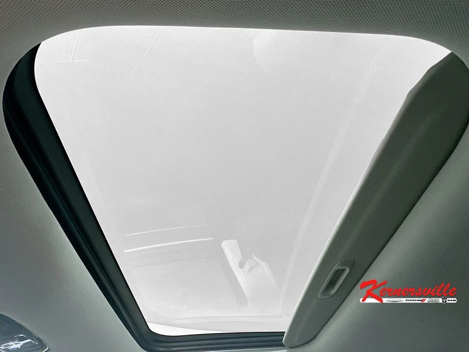 2025 Hyundai Santa Fe - Image 21 of 21