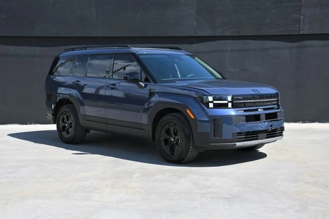2025 Hyundai Santa Fe - Image 2 of 21
