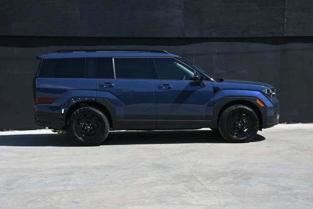 2025 Hyundai Santa Fe - Image 5 of 21