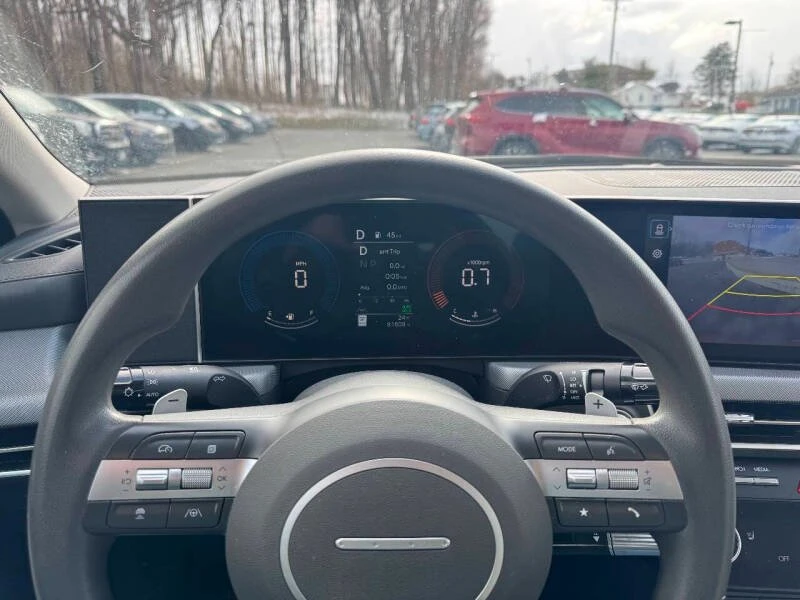 2025 Hyundai Sonata - Image 16 of 19