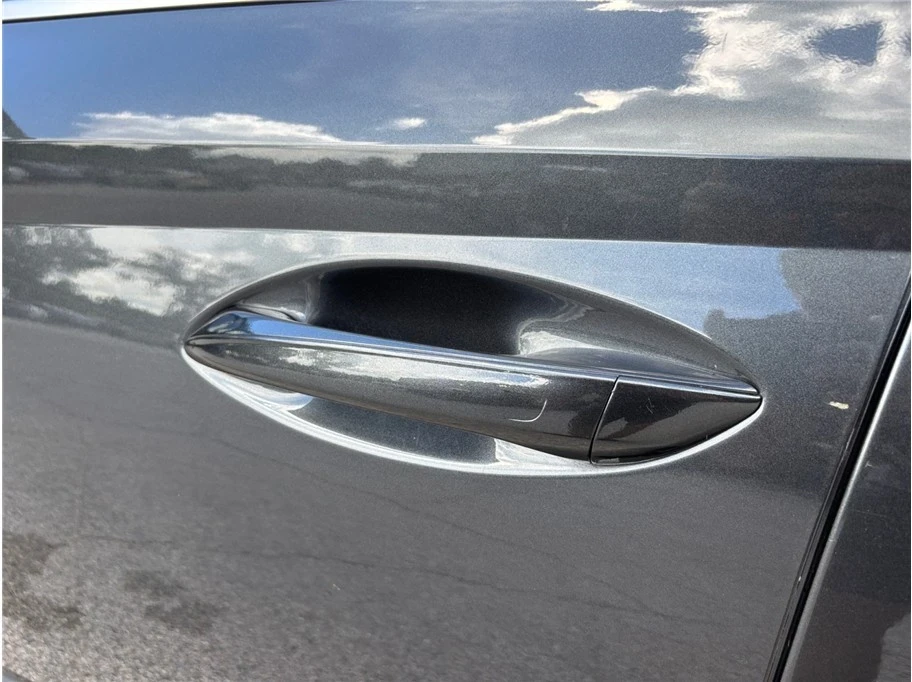 2025 Hyundai Sonata - Image 15 of 21