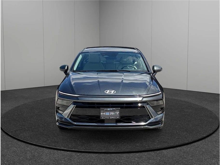 2025 Hyundai Sonata - Image 3 of 21