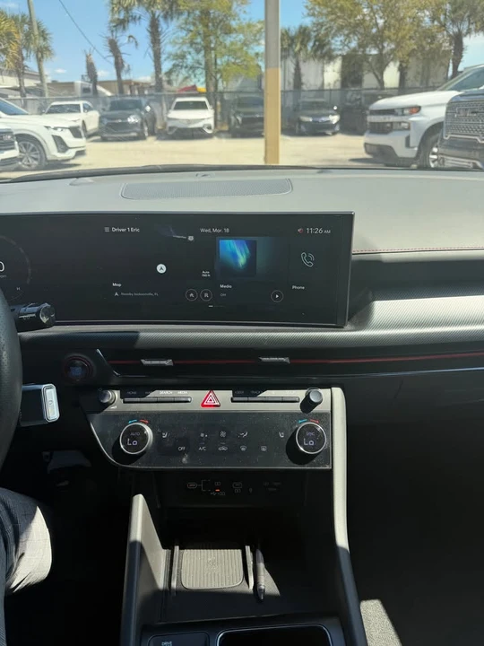 2025 Hyundai Sonata - Image 3 of 11