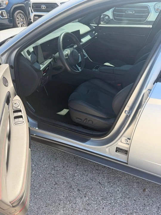 2025 Hyundai Sonata - Image 5 of 11