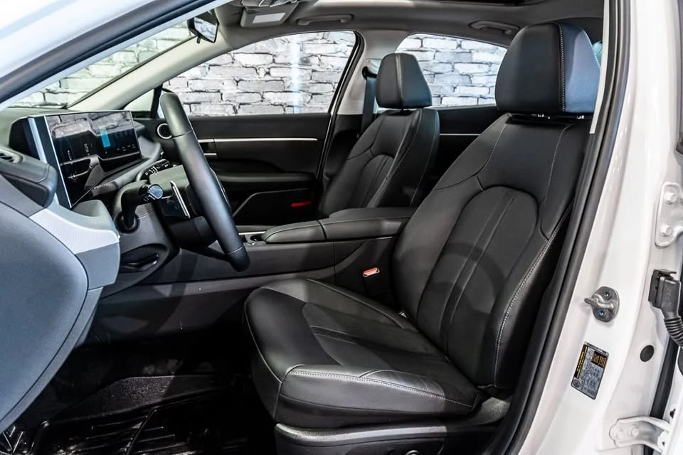 2025 Hyundai Sonata - Image 5 of 17