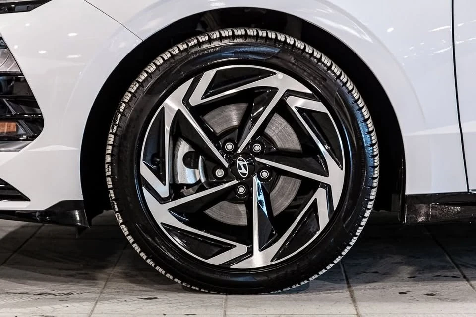 2025 Hyundai Sonata - Image 6 of 17