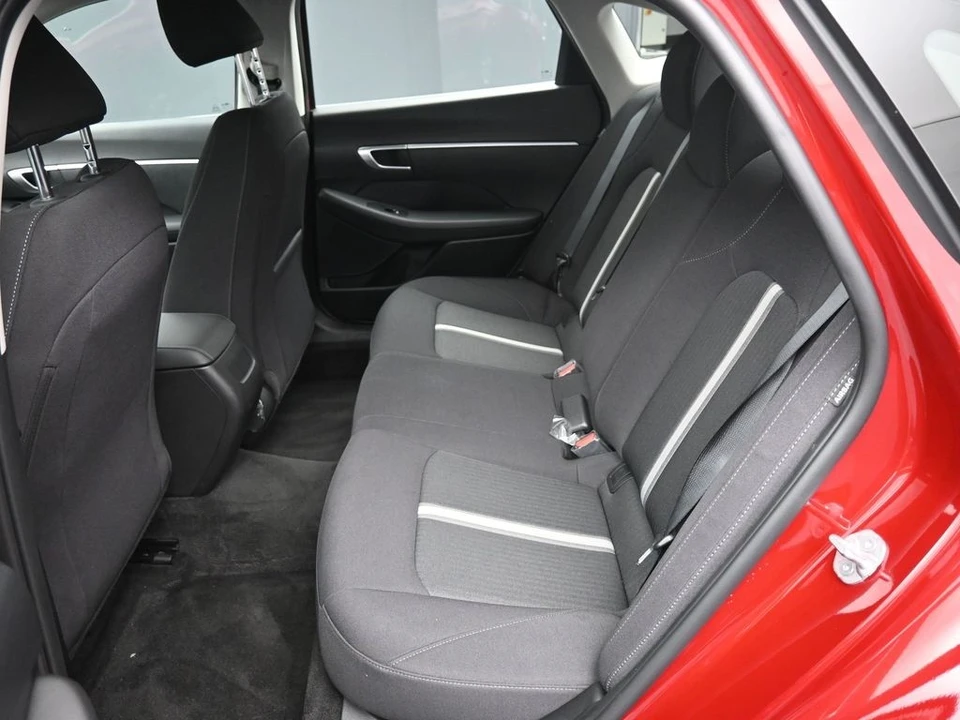2025 Hyundai Sonata - Image 20 of 21