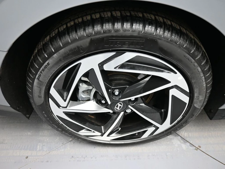 2025 Hyundai Sonata - Image 12 of 12