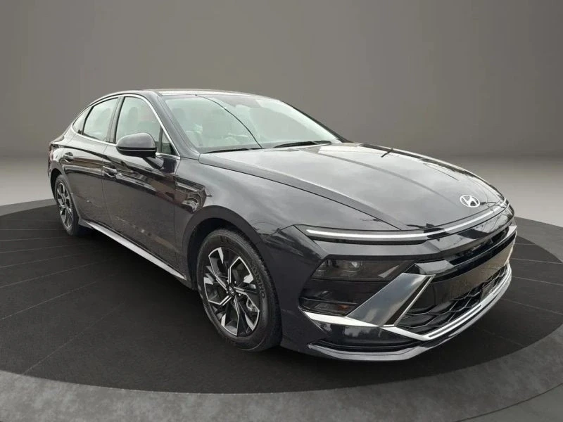 2025 Hyundai Sonata - Image 3 of 12