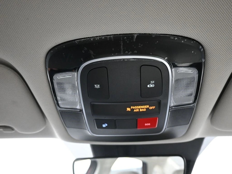 2025 Hyundai Sonata - Image 17 of 21