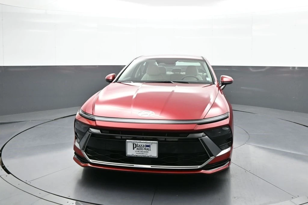 2025 Hyundai Sonata - Image 2 of 21