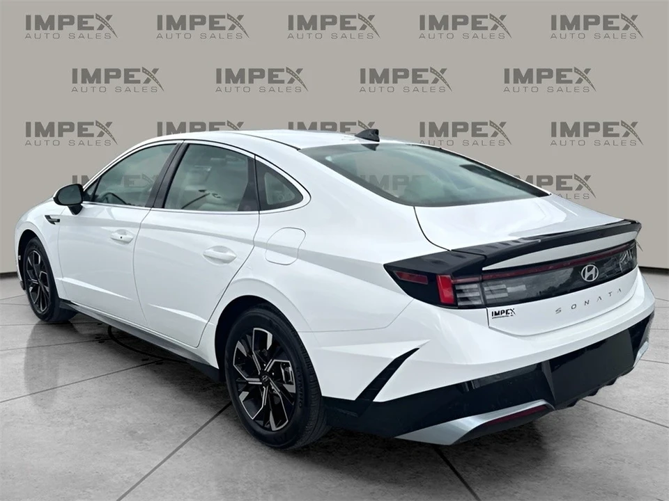 2025 Hyundai Sonata - Image 3 of 12