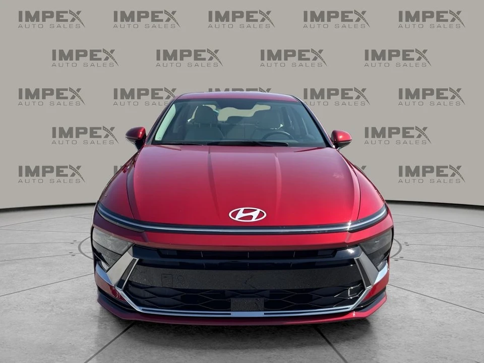 2025 Hyundai Sonata - Image 8 of 21