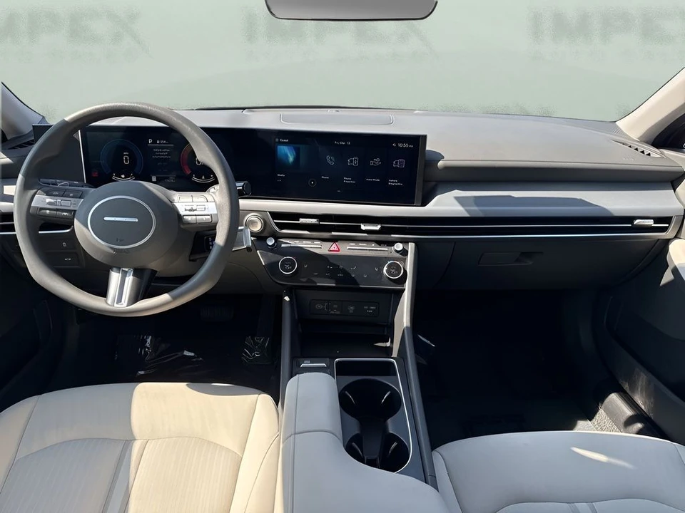 2025 Hyundai Sonata - Image 12 of 21