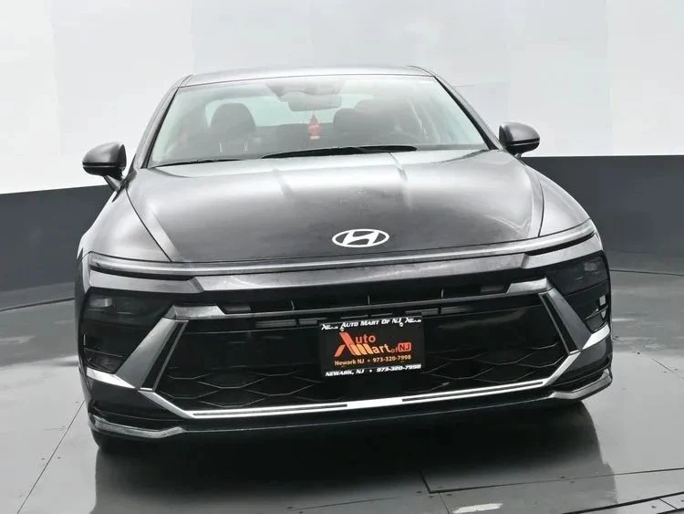 2025 Hyundai Sonata - Image 3 of 12