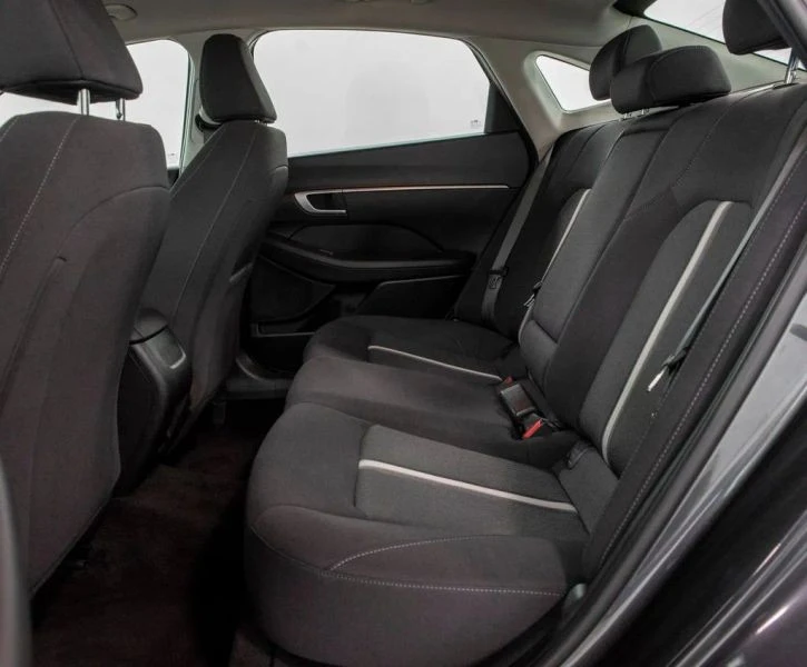 2025 Hyundai Sonata - Image 9 of 12