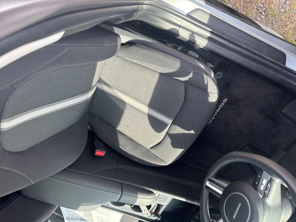 2025 Hyundai Sonata - Image 13 of 16
