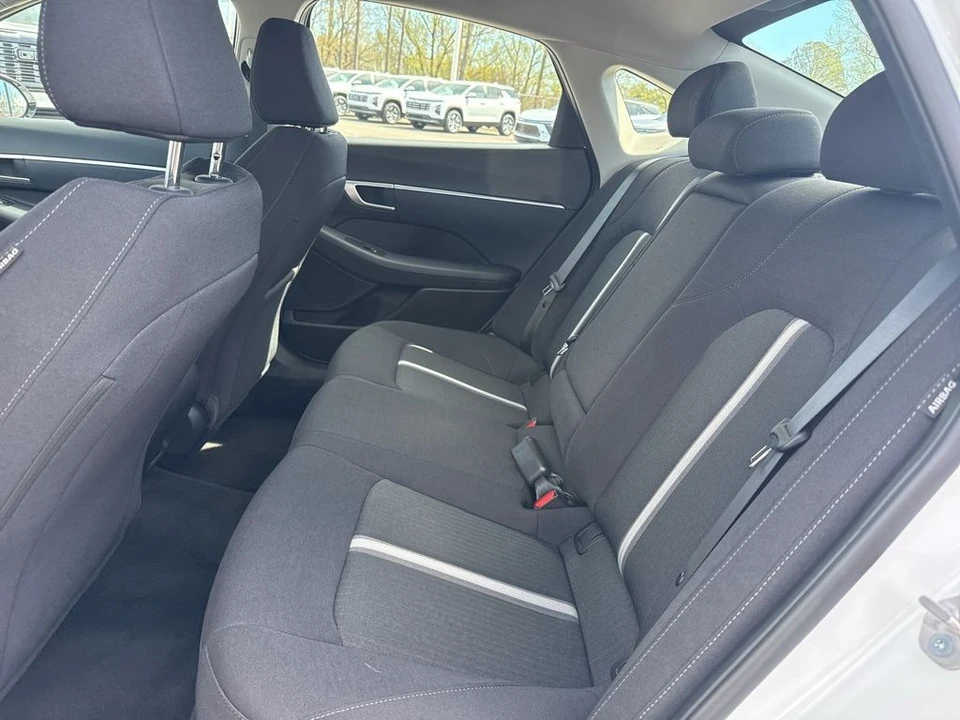 2025 Hyundai Sonata - Image 12 of 21