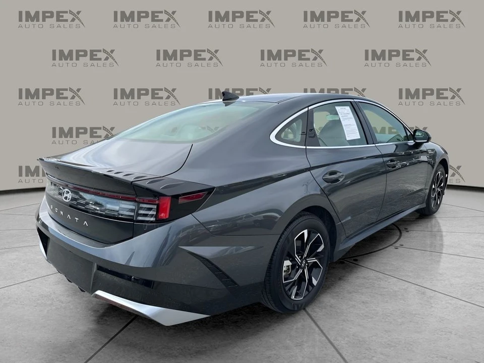 2025 Hyundai Sonata - Image 5 of 21