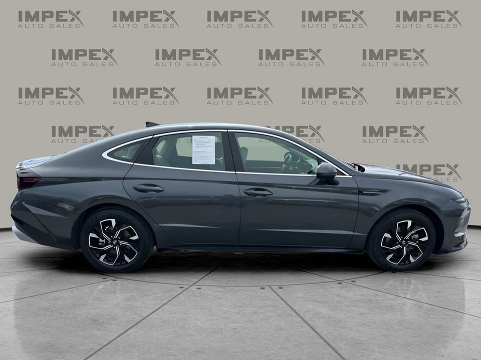 2025 Hyundai Sonata - Image 6 of 21