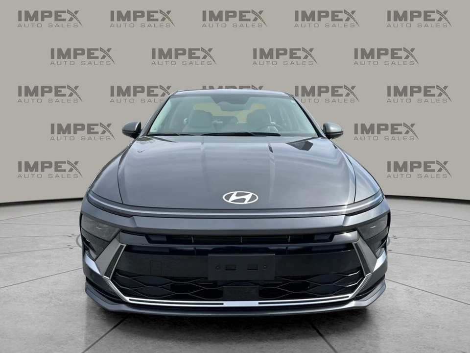 2025 Hyundai Sonata - Image 8 of 21