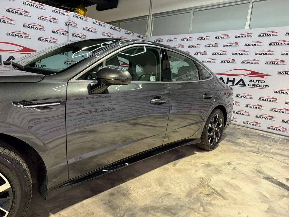 2025 Hyundai Sonata - Image 6 of 21