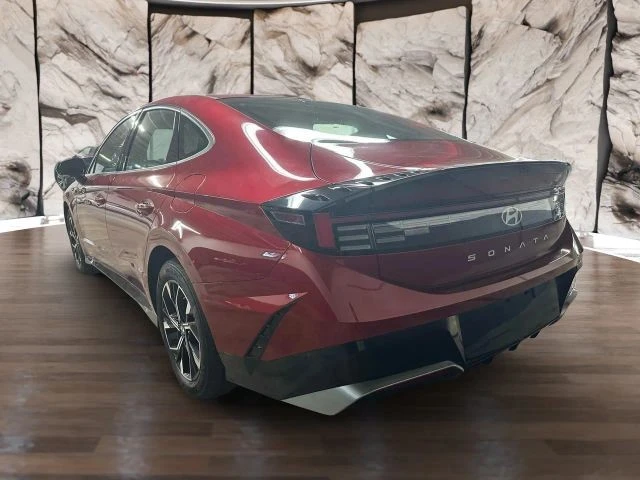 2025 Hyundai Sonata - Image 3 of 16