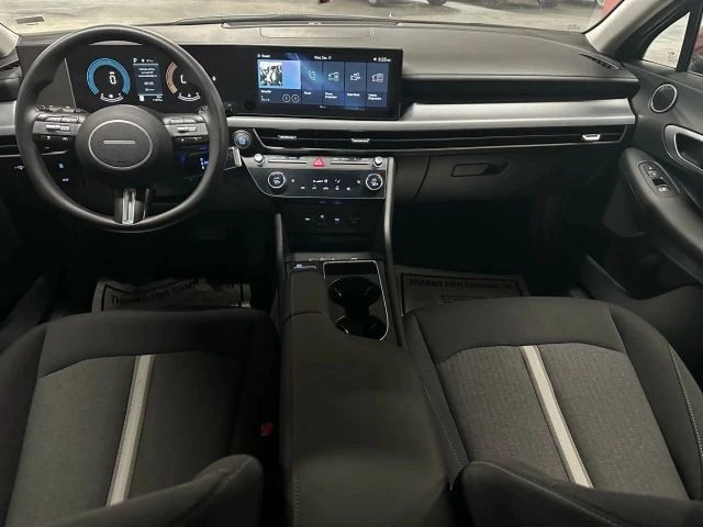 2025 Hyundai Sonata - Image 9 of 16