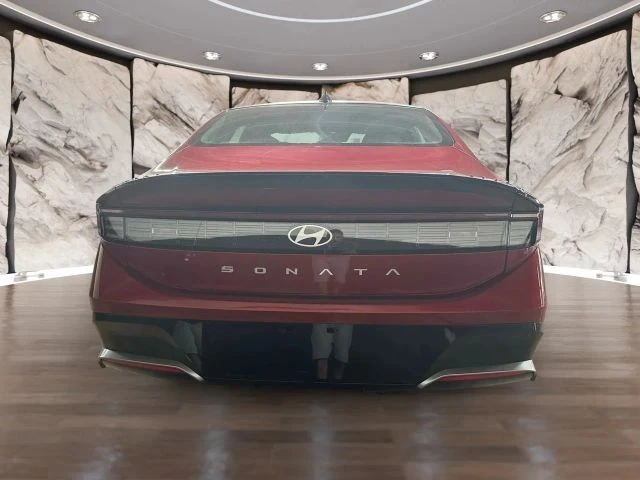 2025 Hyundai Sonata - Image 4 of 16