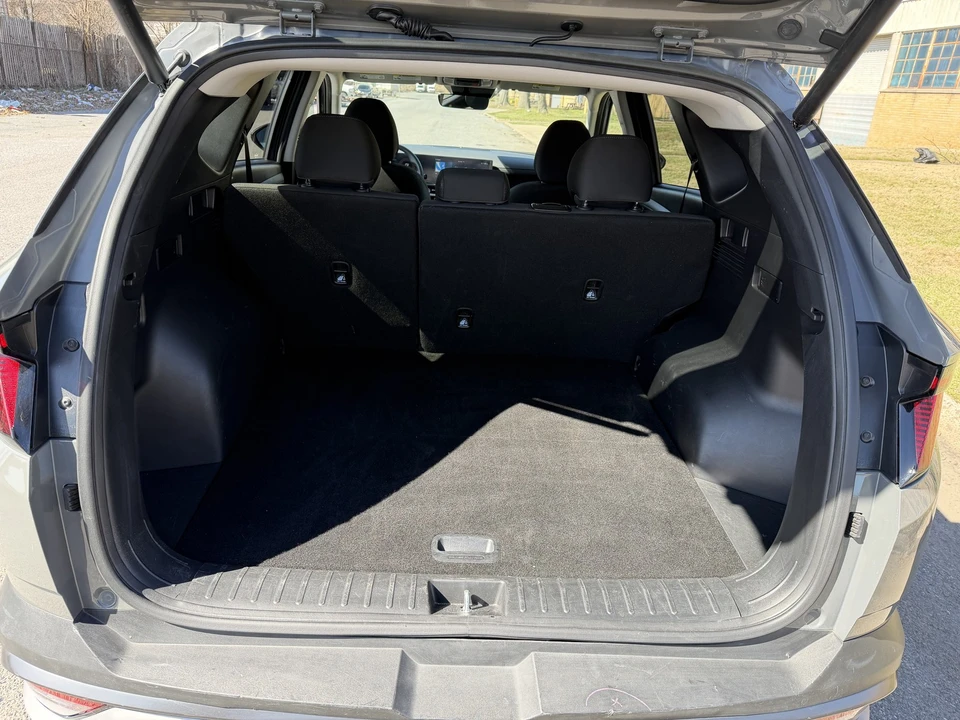 2025 Hyundai Tucson - Image 14 of 21