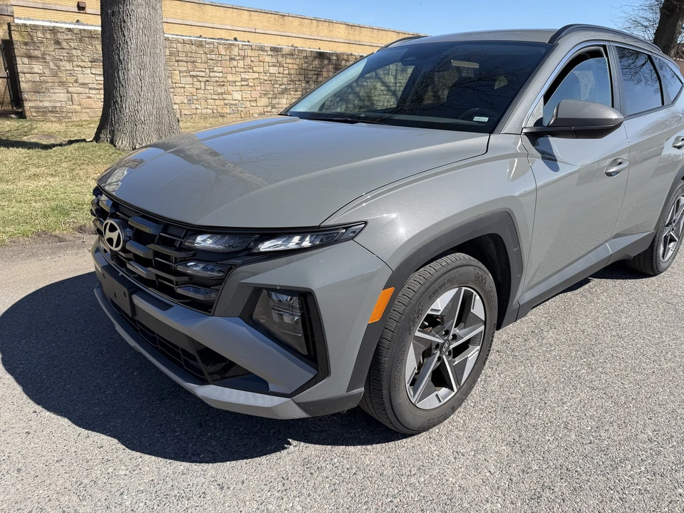 2025 Hyundai Tucson - Image 3 of 21
