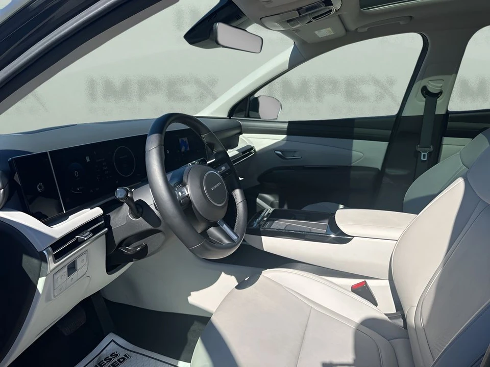 2025 Hyundai Tucson - Image 9 of 12
