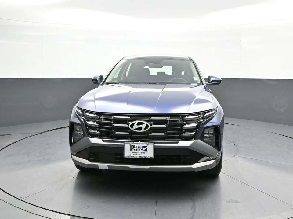 2025 Hyundai Tucson - Image 2 of 12